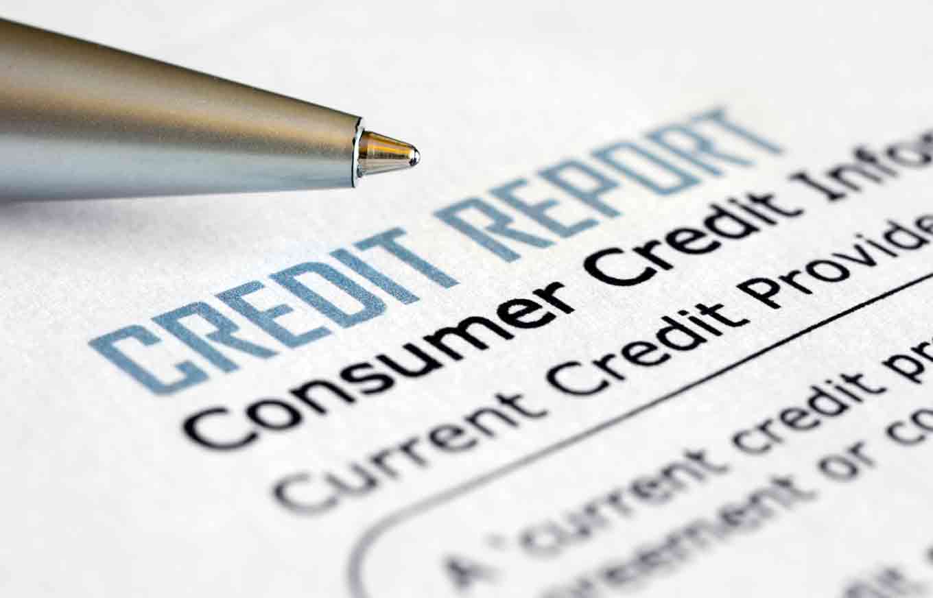 Credit Reports vs. Credit Scores: What’s the Difference?